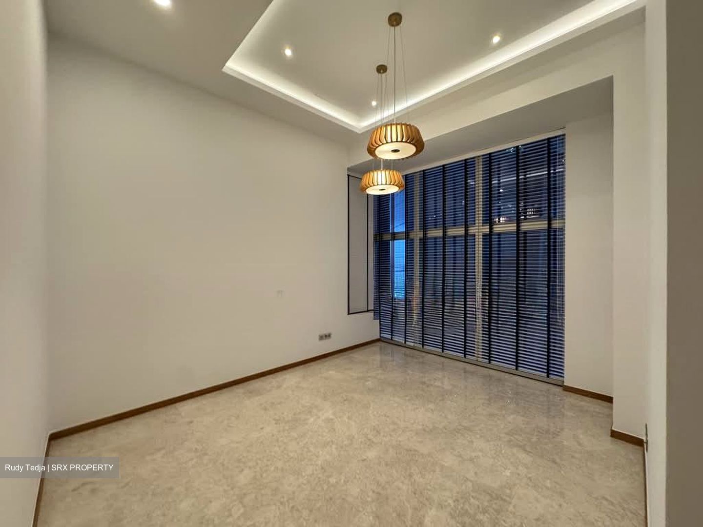 Marina Bay Residences (D1), Condominium #612648801